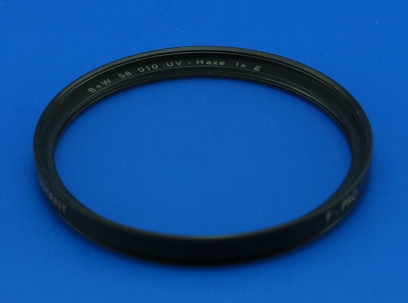 B+W 58mm Clear UV Haze with Multi-Resistant Coating