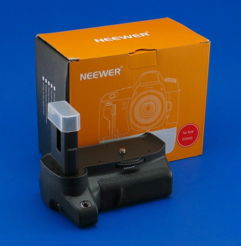 Neewer – Empuñadura de batería para cámara réflex Nikon D3400 botón de disparo vertical trabajo con uno o dos EN-EL14 a Batería (nw-d3400)