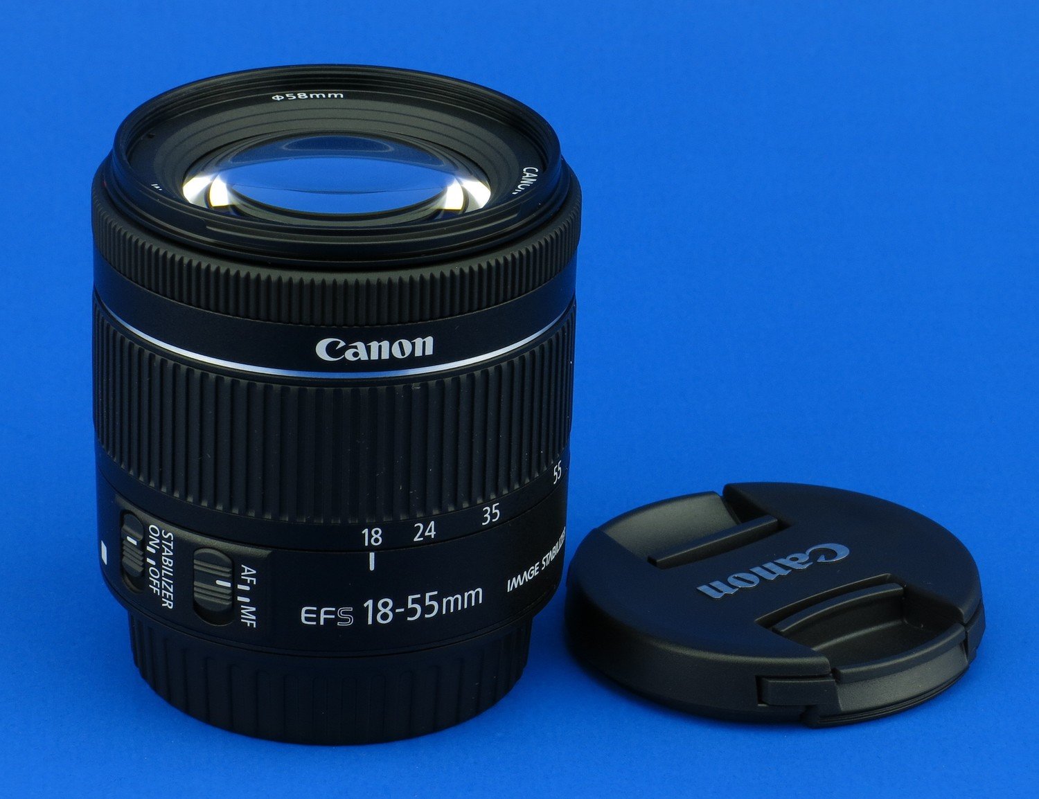 Canon EF-S 18 – 55 mm IS III. Nuevo.
