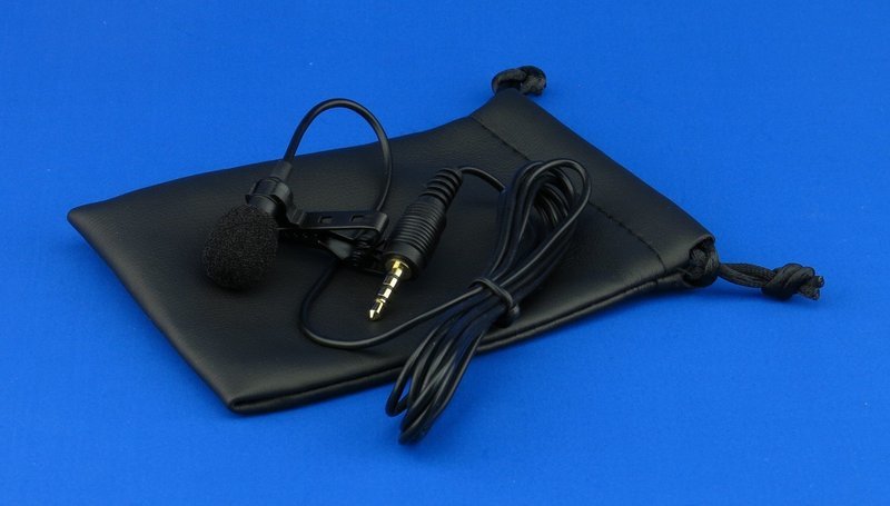 Lavalier Microphone for iPhone and Android Smartphone with Lapel Clip and Travel Bag