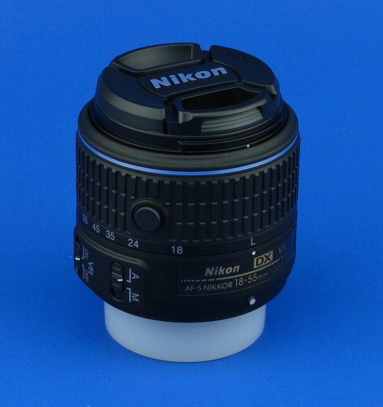 Nikon AF-S DX NIKKOR 18 – 55 mm f/3.5 – 5.6 G VR II lente. Nuevo