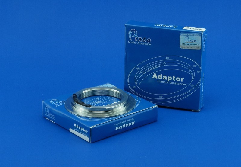 Adaptador M42-Canon EOS ( con chip de confirmacion de enfoque )
