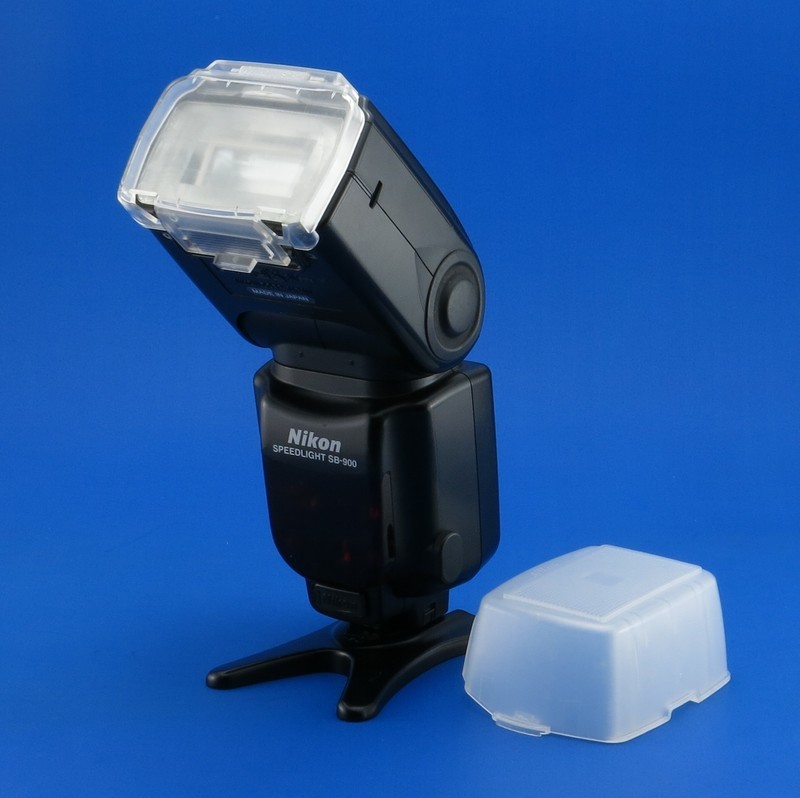 Nikon SPEEDLIGHT SB-900 