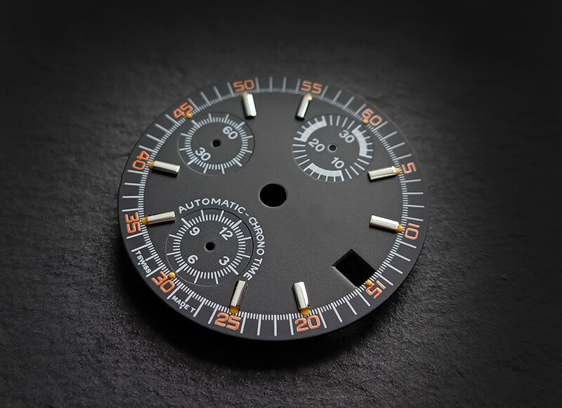 T Big Block Exotic 9430 black dial