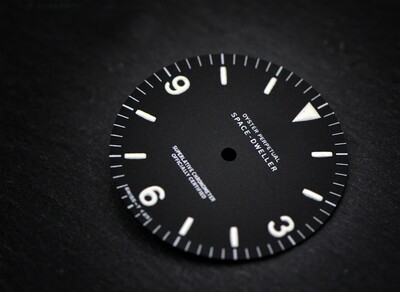 Space-Dweller 1016 wht lume dial