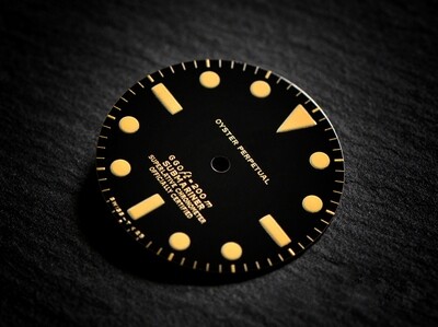Sub 5512 gloss dial