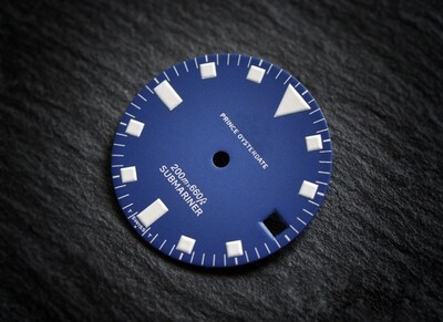 T Sub 9411 blue wht lume dial