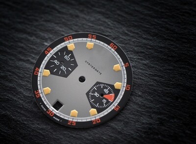 T Monte Carlo 7032 Grey Home Plate dial