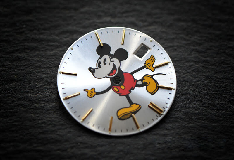 Oyster 6694 Mickey dial (Gold Index)