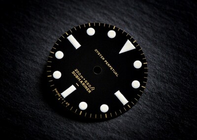 Sub 5513 gloss underline wht lume dial