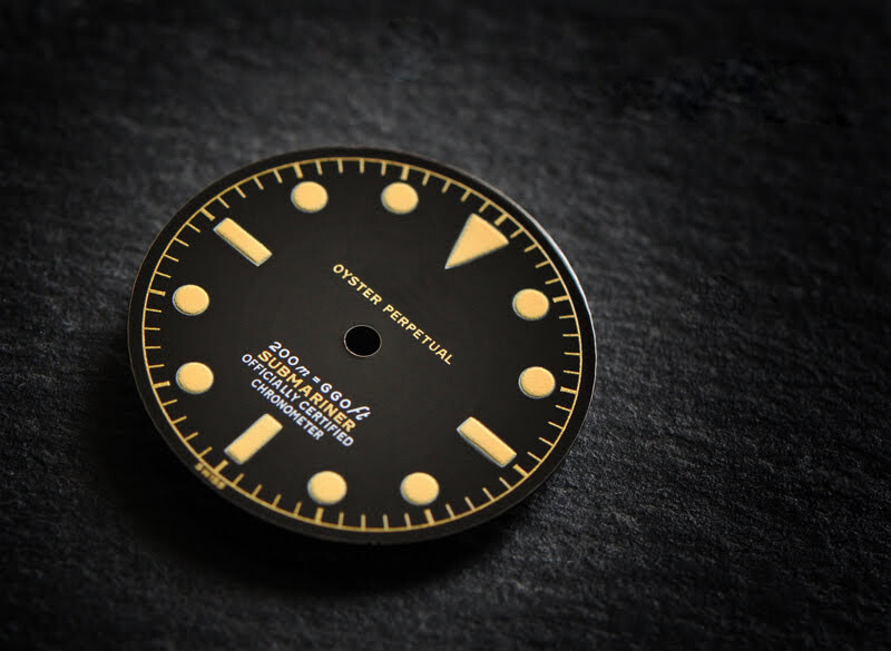Sub 6538 gloss dial