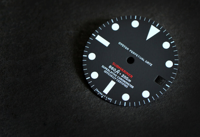 ETA*Sub 1680 red wht lume dial