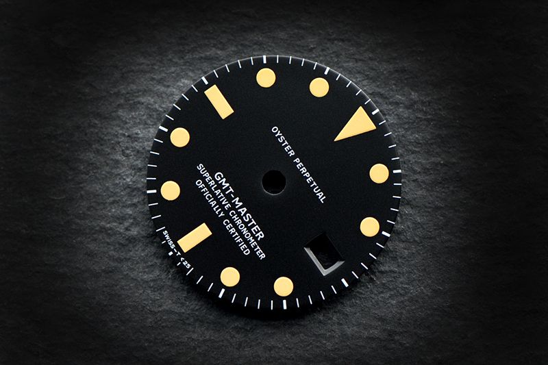 GMT 1675 Matt dial