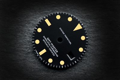GMT 1675 Matt dial
