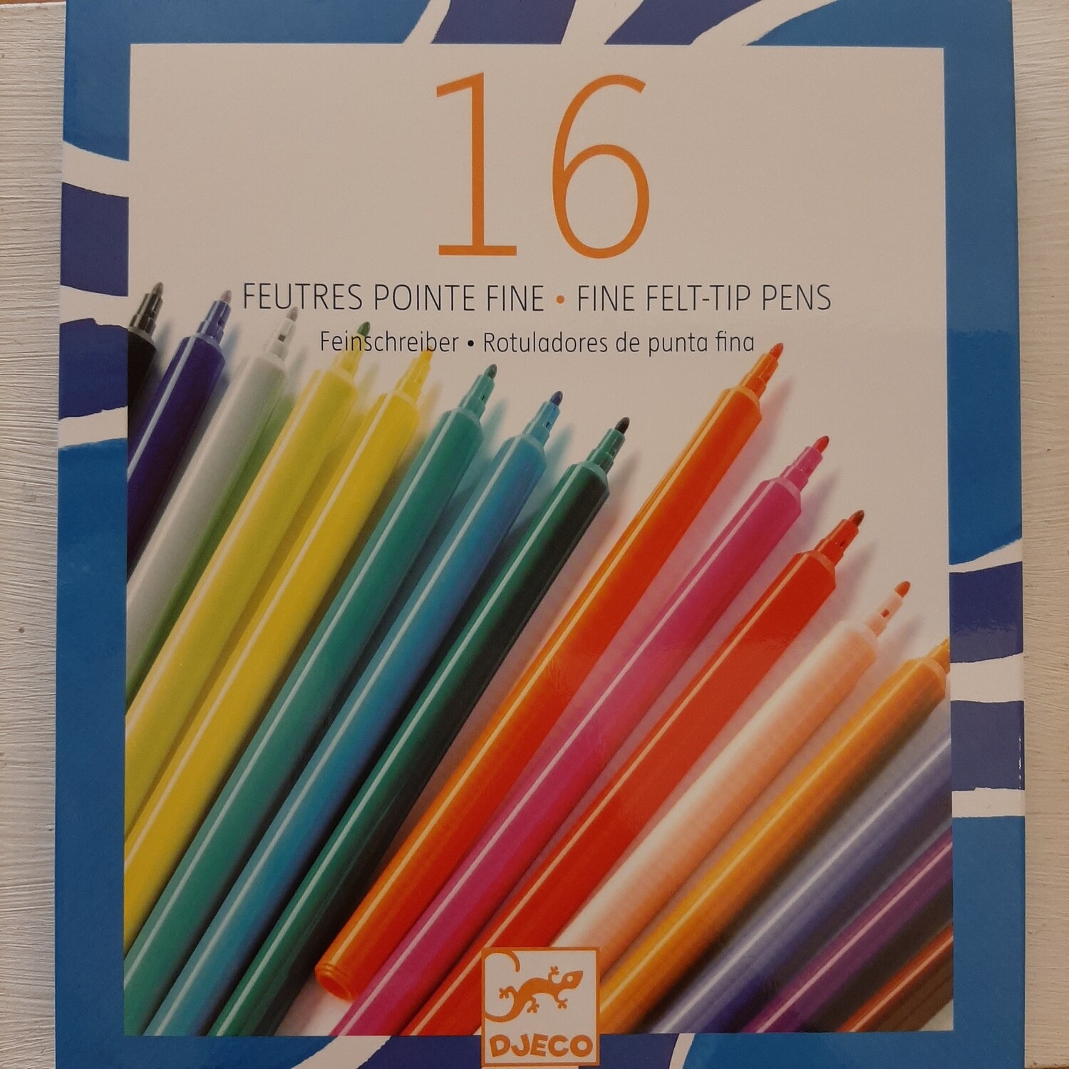 Djeco 16 Fine Felt-Tip Pens