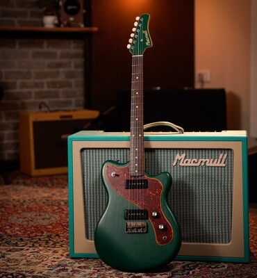 Guitar Summit collection  - Stinger, Forest Green Superlight  3.16kg/6.96Ibs
