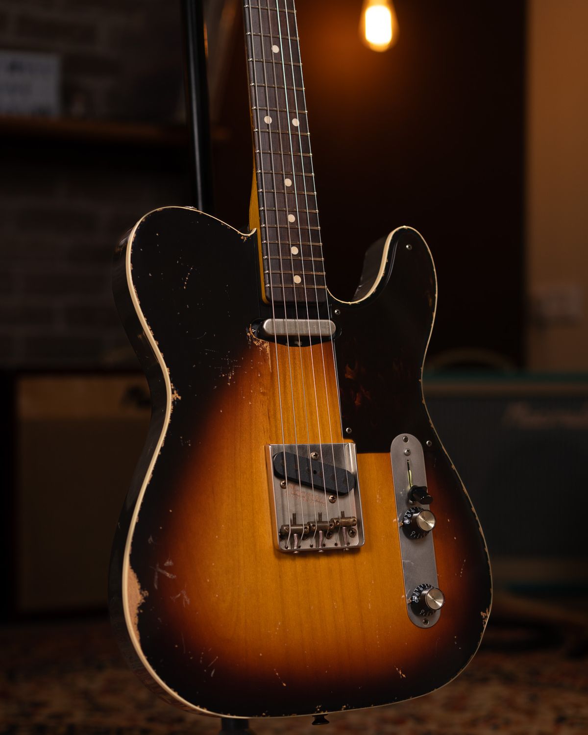 Namm2025 collection  - Heartbreaker Super Light   Vintage Burst S/N: 122408