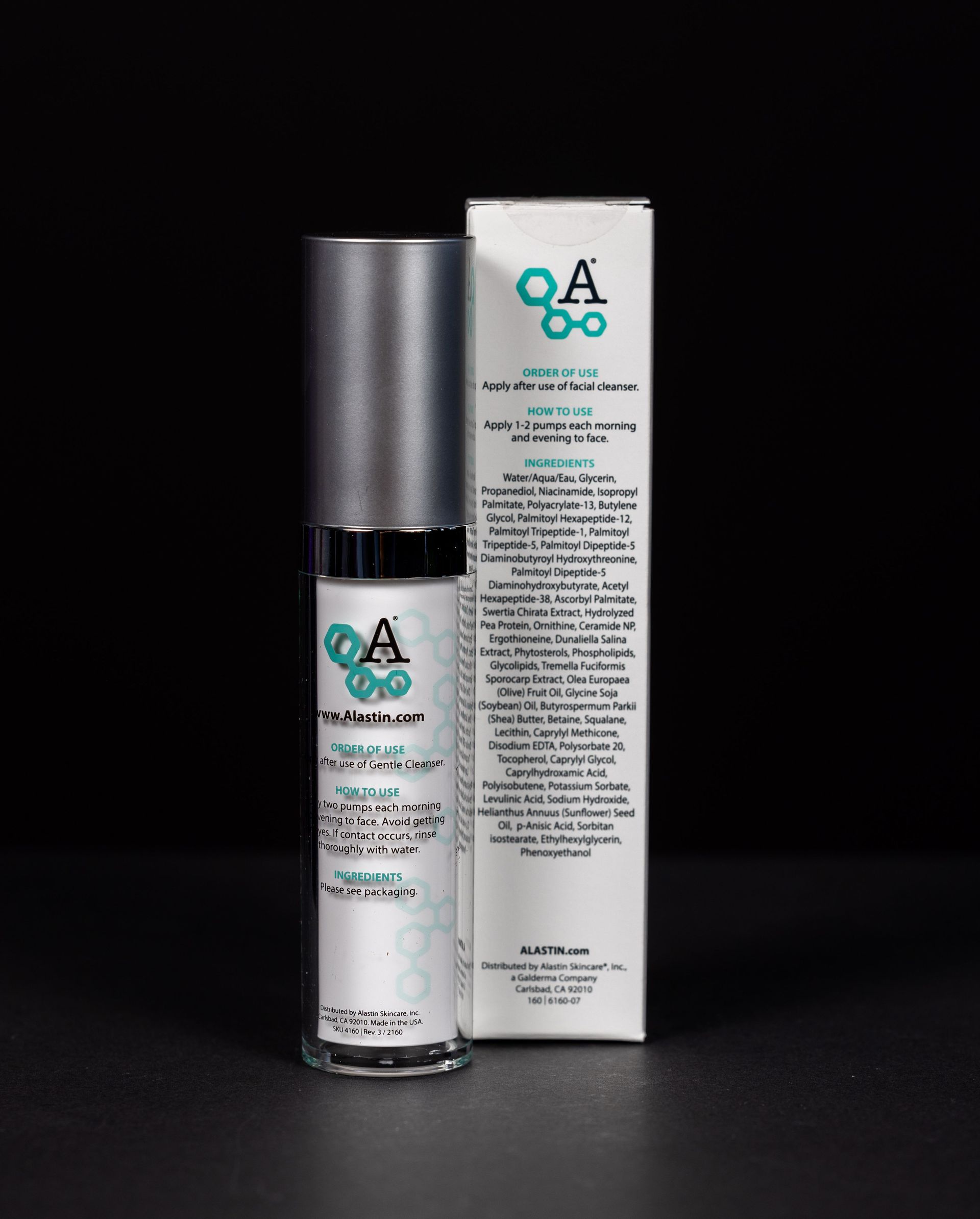 Restorative Skin Complex with TriHex Technology®