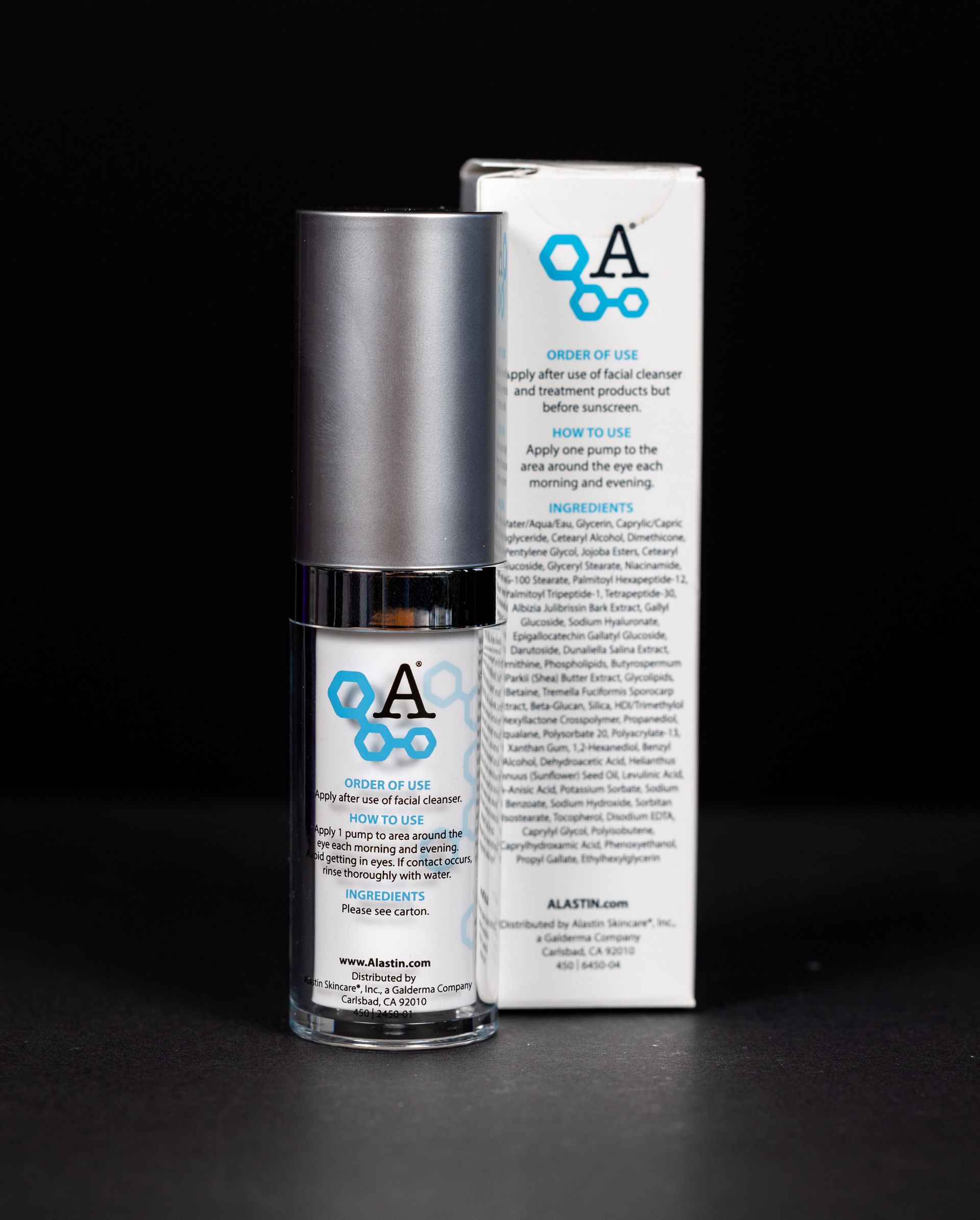 Restorative Eye Treatment with TriHex Technology®