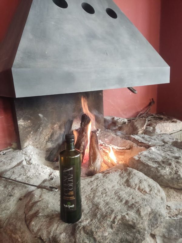 Aceite de oliva intenso y suave
