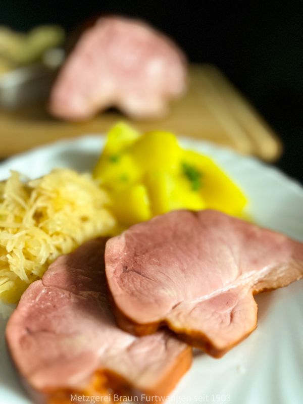 Badisches Schäufele ohne Knochen ( 4 Personen)