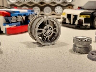 4x 30x20 rims   datsun Z