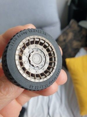 4x 30x20 rims D725m