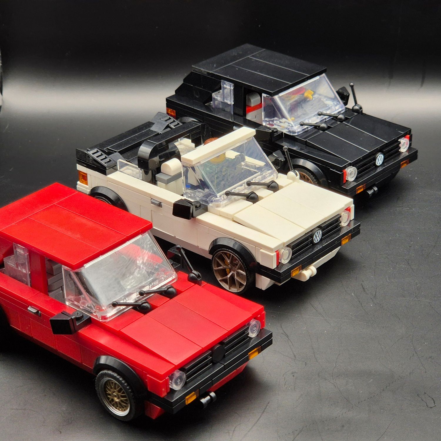 Multicolour pack: Golf GTI mk1 (choice of 2 rear lights) and convertible !