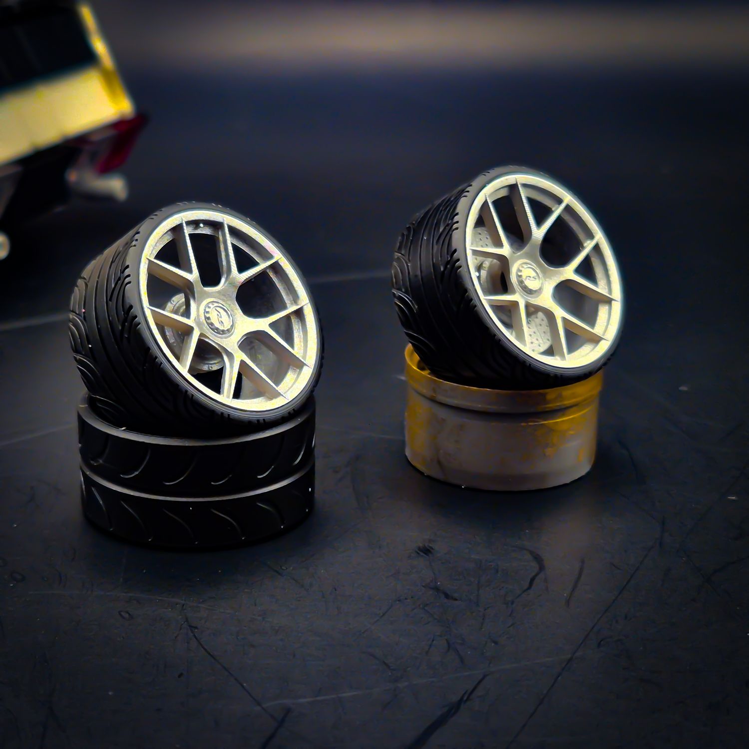4x PORSCHE 911 GT3 (basic) rims/tires/brake disc