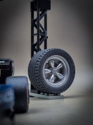 4 x 30x20 Muscle Car in 2 parts. (Disc and rims) for tire diameter 42