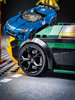 (mit defekt )Jaguar Project 7 (Speed-Champions-Set 77264) 4x Felgen + separate Bremsscheiben (kompatibel mit den im Set enthaltenen Reifen)