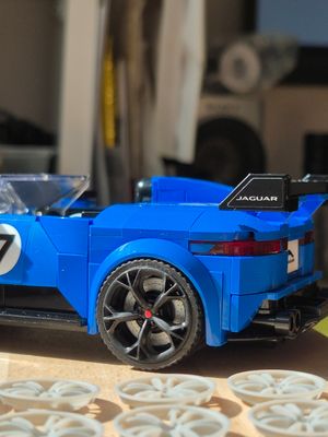 (mit defekt )Jaguar Project 7 (Speed-Champions-Set 77264) 4x Felgen + separate Bremsscheiben (kompatibel mit den im Set enthaltenen Reifen)