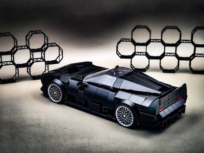 Supercar Aston Martin Victor Speed ​​Champions size