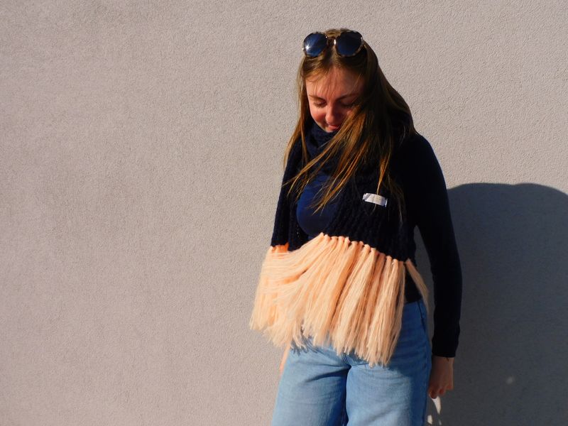 Clara sjaal - navy &amp; zalmroze