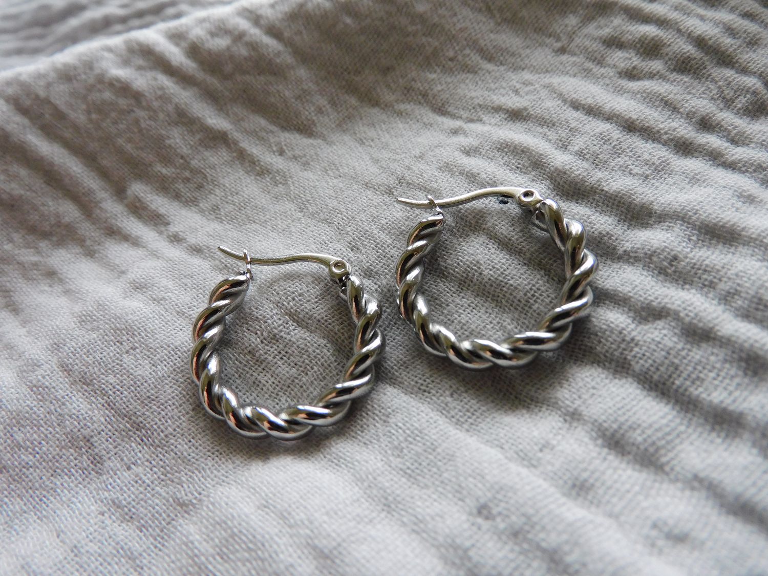 Double Twist oorbellen - zilver