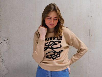 Karo trui - beige met zwart
