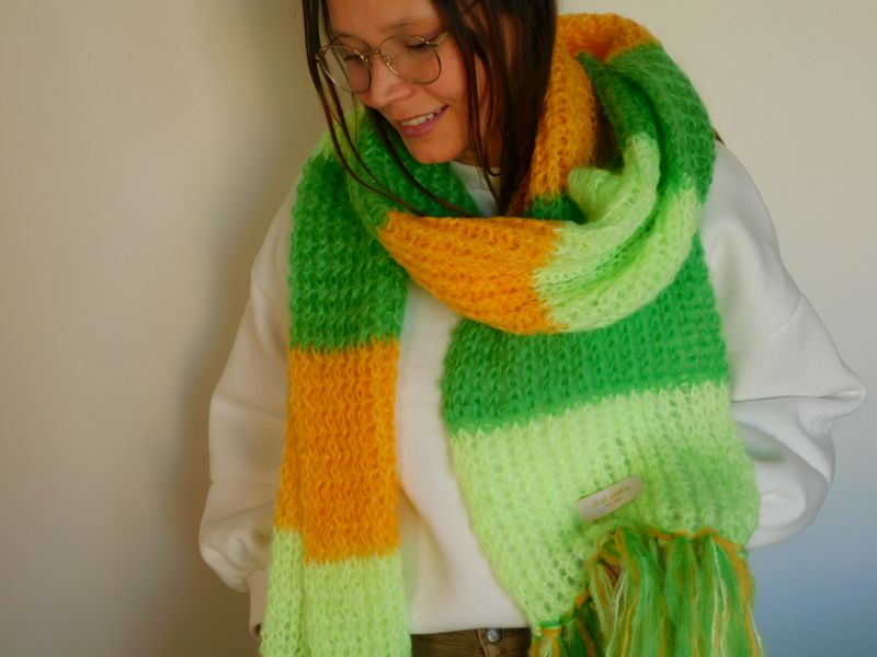 Clara sjaal - felgroen &amp; zonnebloemgeel