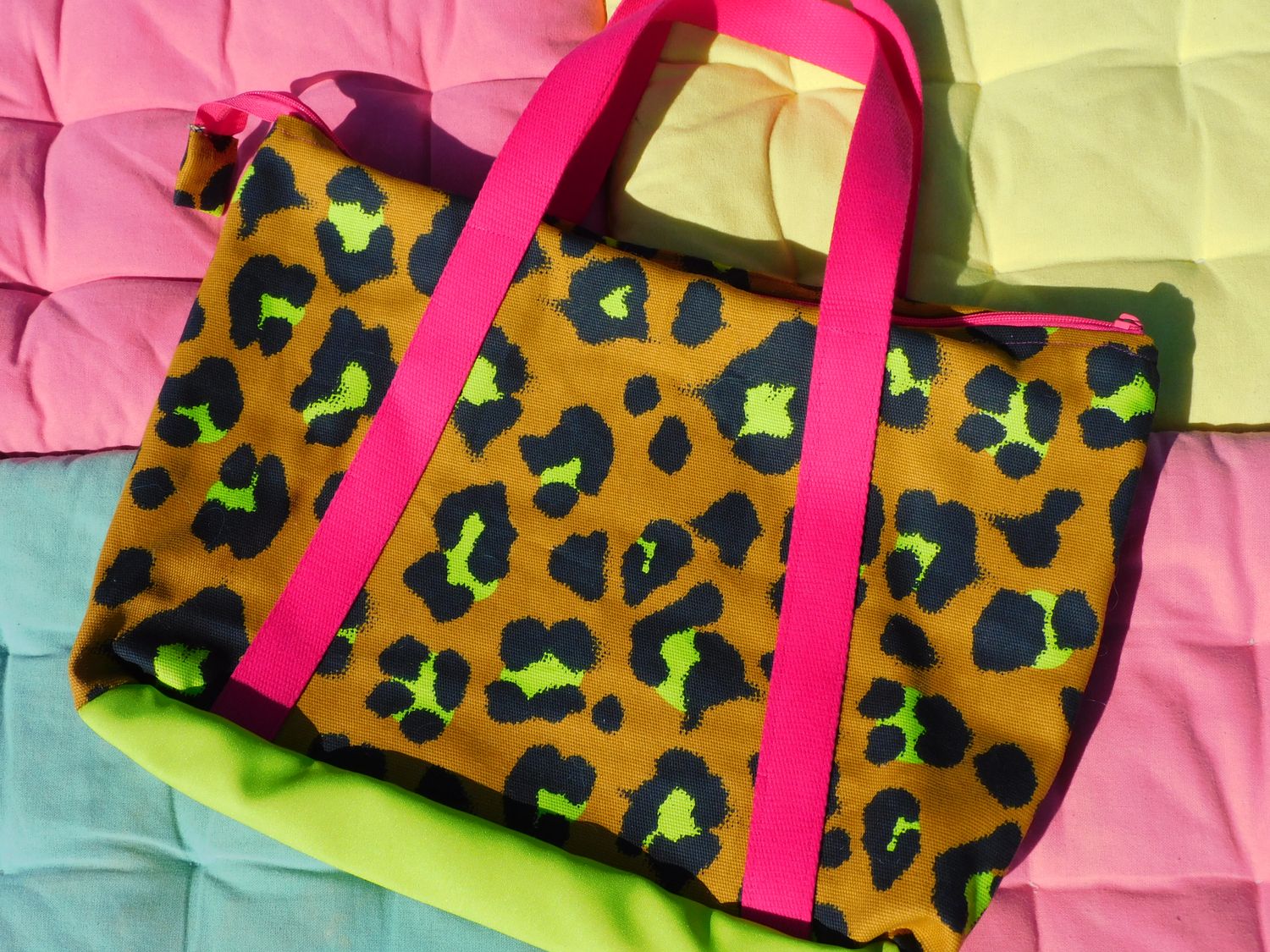 Cheetah shopper