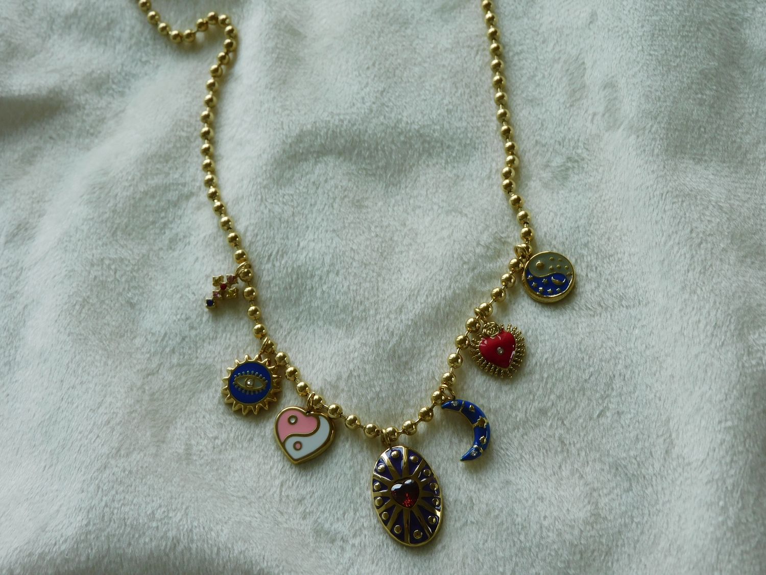 Iris Ice bedelketting