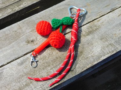 Kersjes bag charm - rood