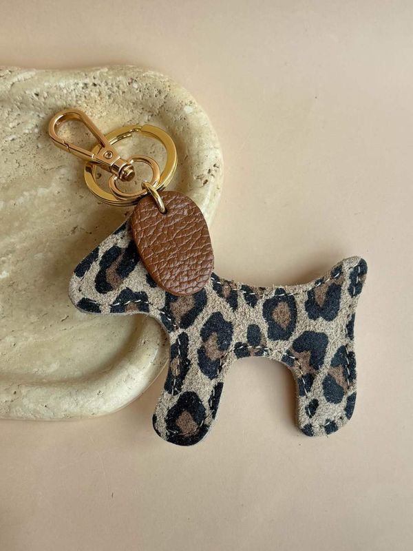 Hondje bag charm - leopard &amp; bruin