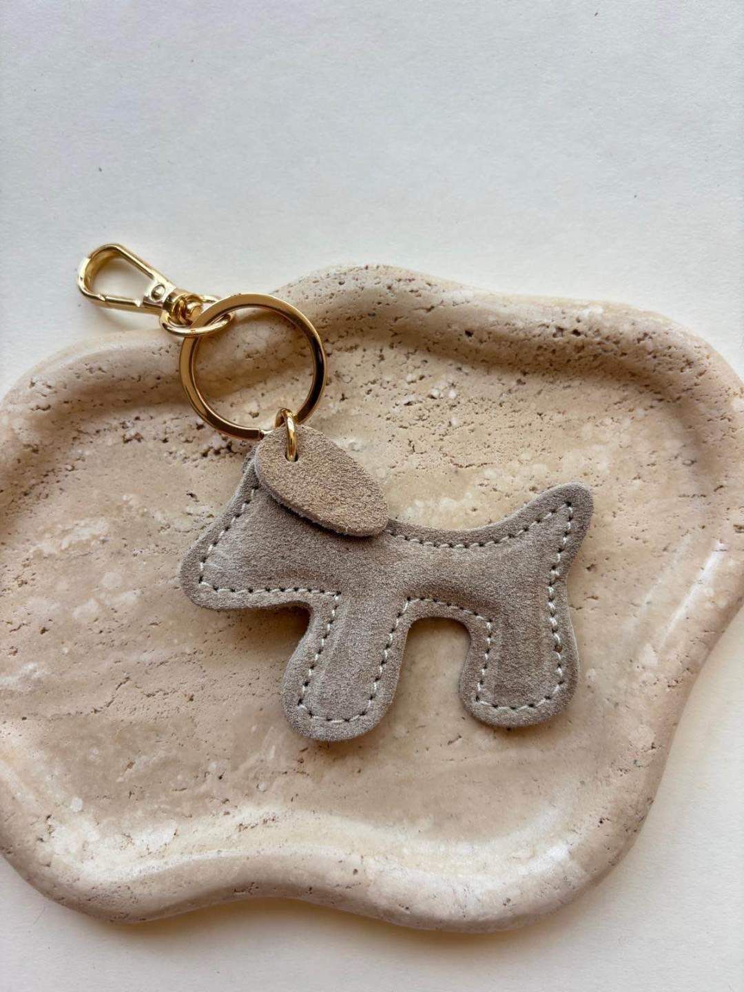MINI hondje bag charm - beige