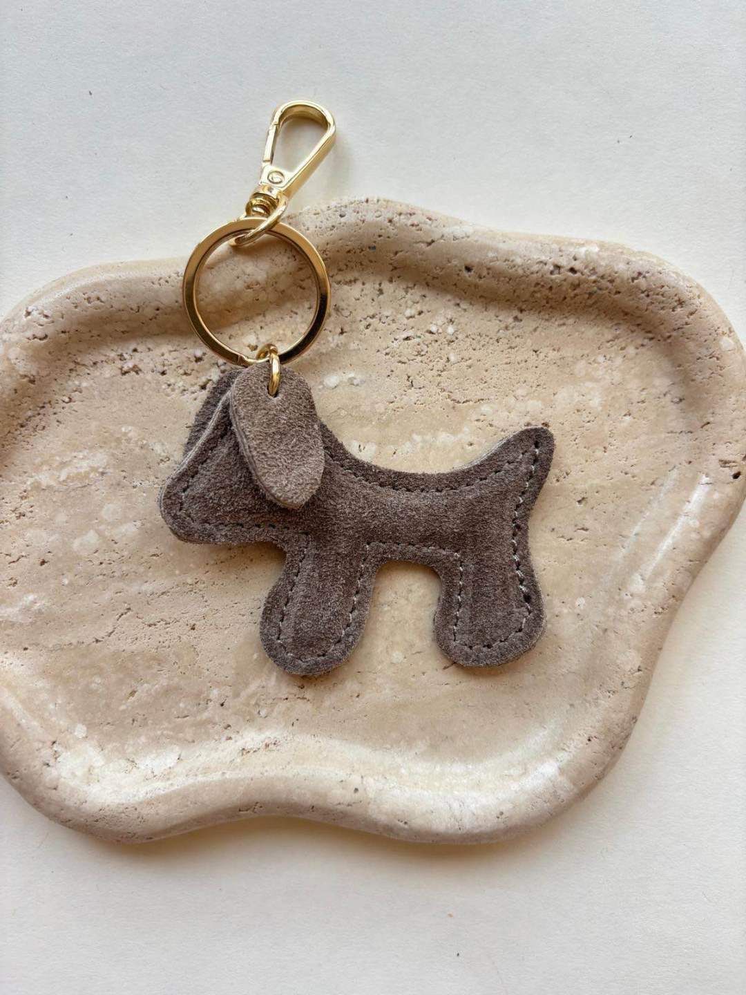MINI hondje bag charm - taupe