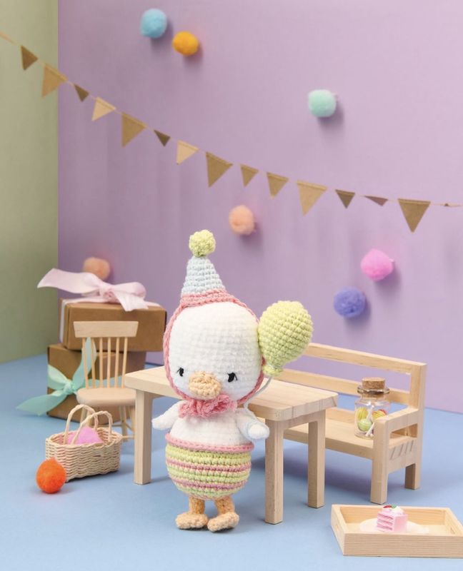 Ricorumi Lente CAL Patroon 3 "Bertie the Birthday Duckling"