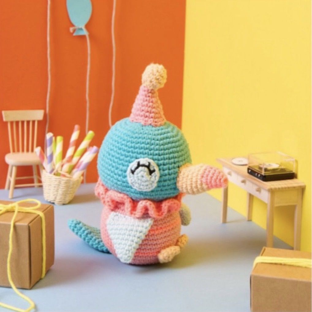 Ricorumi Lente CAL Patroon 5 " Toby the dancing party toucan"