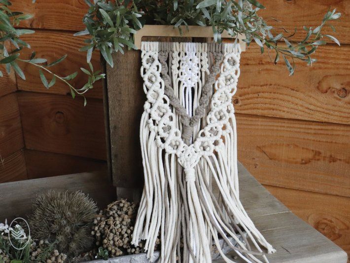 Workshop Wandhanger macrameeën vrijdagochtend 11 en 25 september van 10:00 tot 13:00
