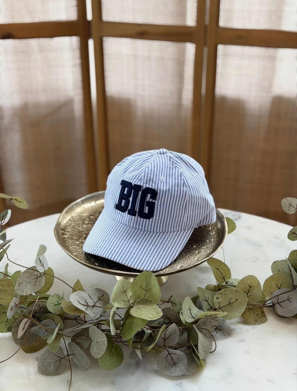 BiG Striped Hat, Attribute: Blue Stripe