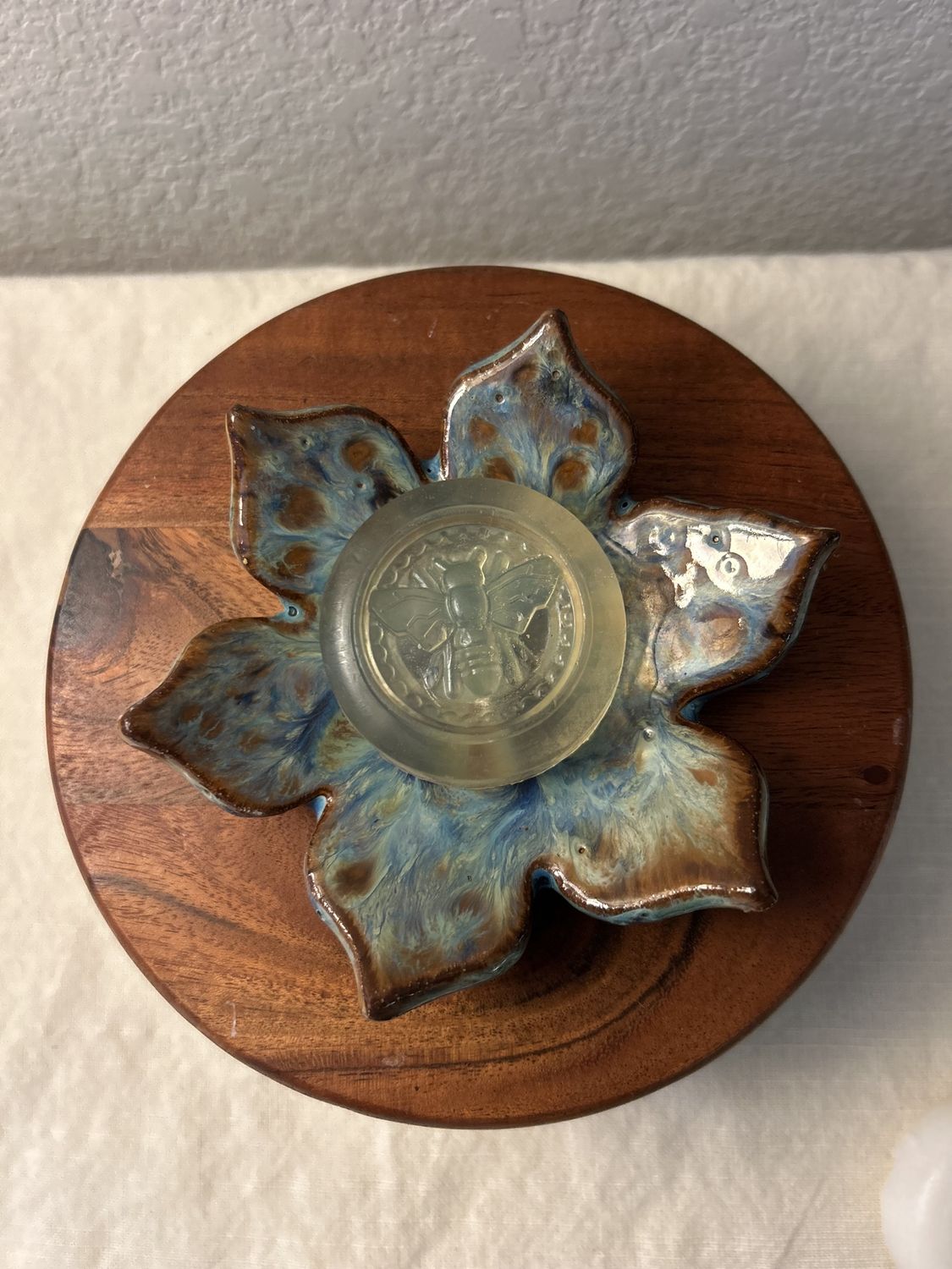BiG Mini Bee Soap, Attribute: Gold