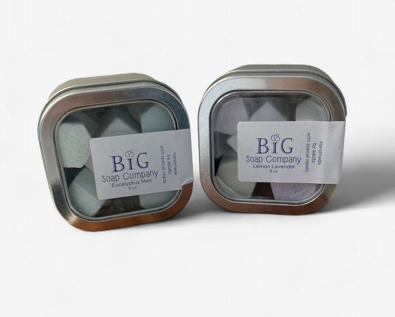 BiG Shower Steamer Tin