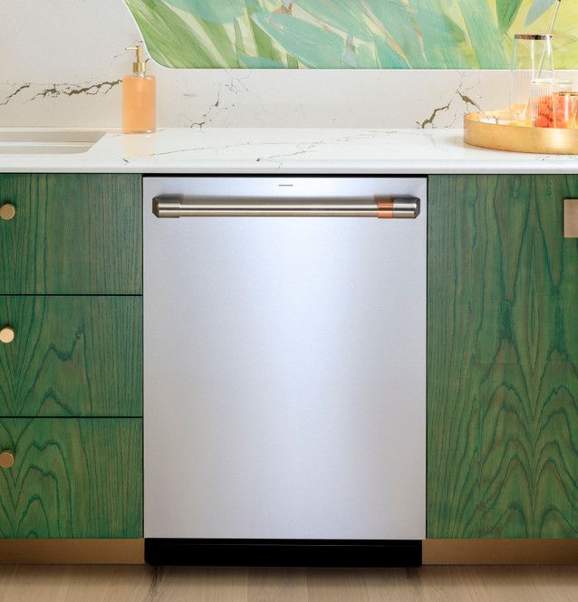 Cafe © CustomFit ENERGY STAR Stainless Interior Smart Dishwasher with Ultra Wash Top Rack and Dual Convection Ultra Dry, 44 dBA CDT858P2VS1